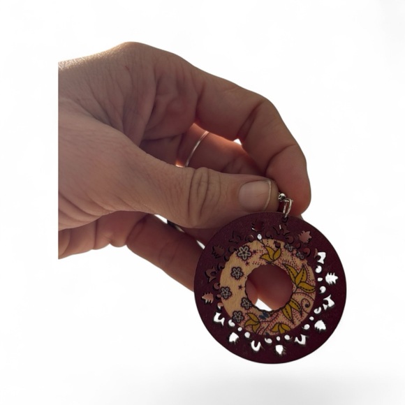 Fashion Jewelry Purple and Yellow Artistic Earrings - Picture 4 of 4